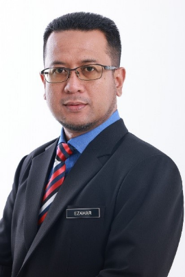 Setiausaha Tuan Haji Ezahar bin Haji Abu Sairin
