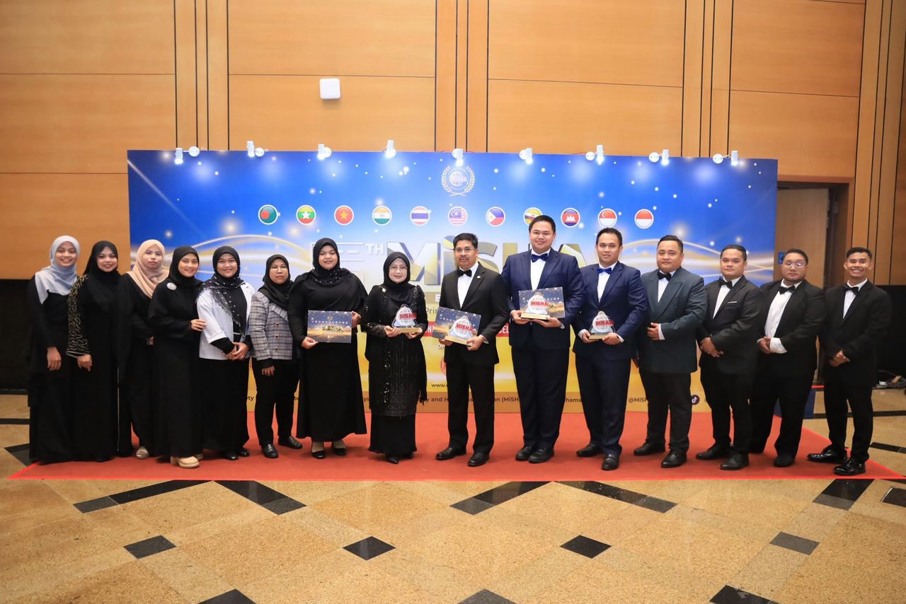 Pegawai – pegawai yang turut hadir bersama semasa MiSHA ASIA EXCELLENCE AWARD ON OSH PRINCIPLE OF PREVENTION (OSHPoP) 2025