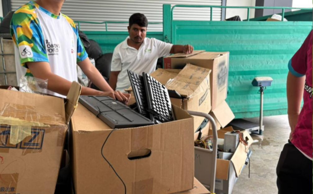 Kaunter penerimaan kitar semula